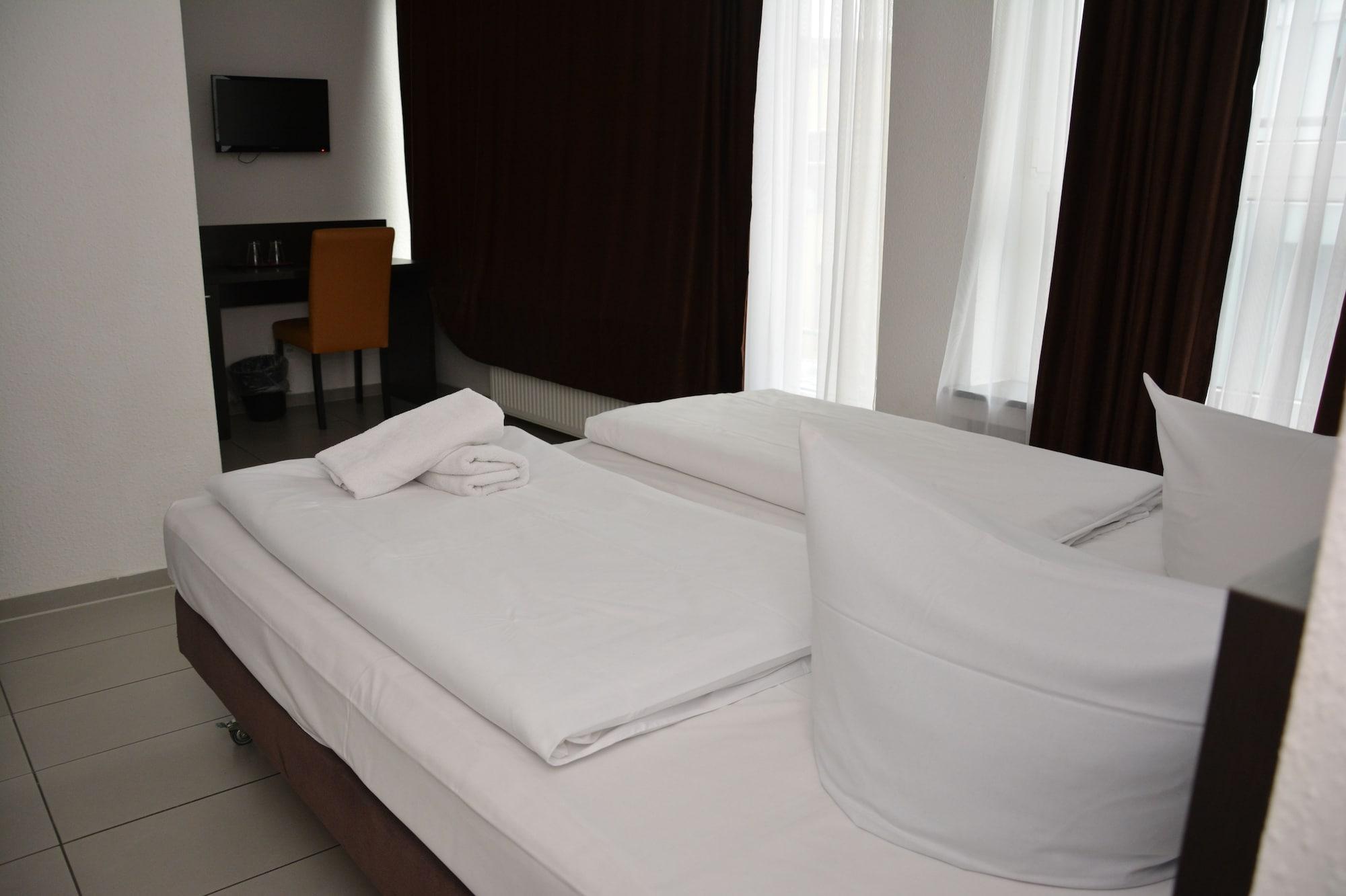 Mosel Hotel Φραγκφούρτη Εξωτερικό φωτογραφία
