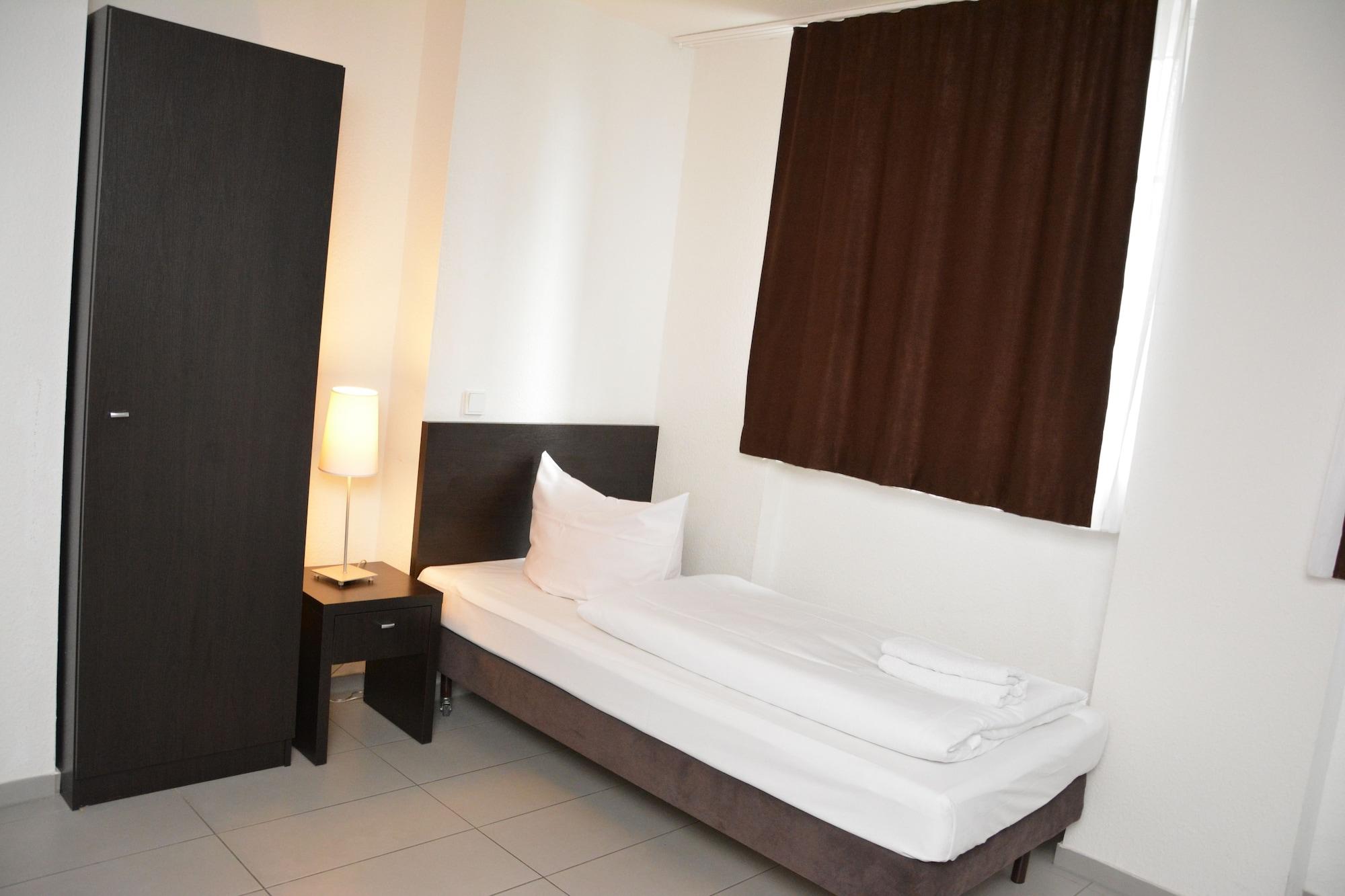 Mosel Hotel Φραγκφούρτη Εξωτερικό φωτογραφία